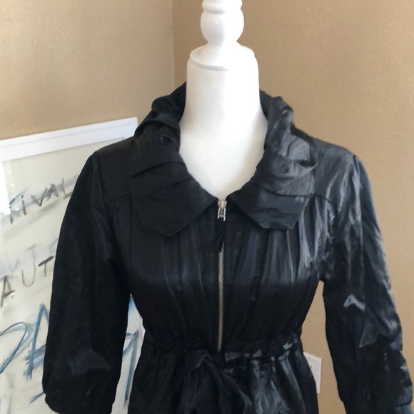Black Satin light jacket by Kensie - Picture 5 of 8